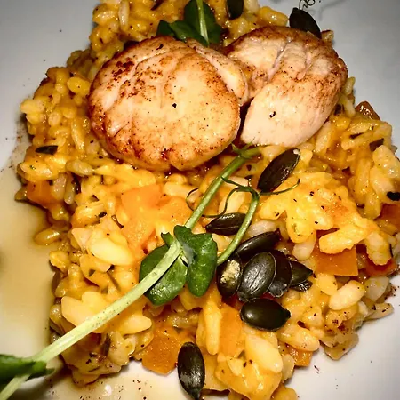 Emporia Mostar فندق