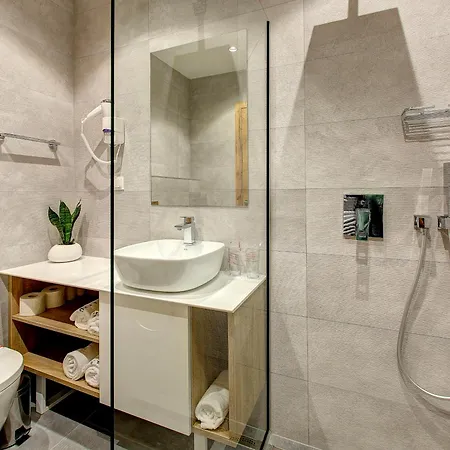 Hotel Emporia Mostar 4*